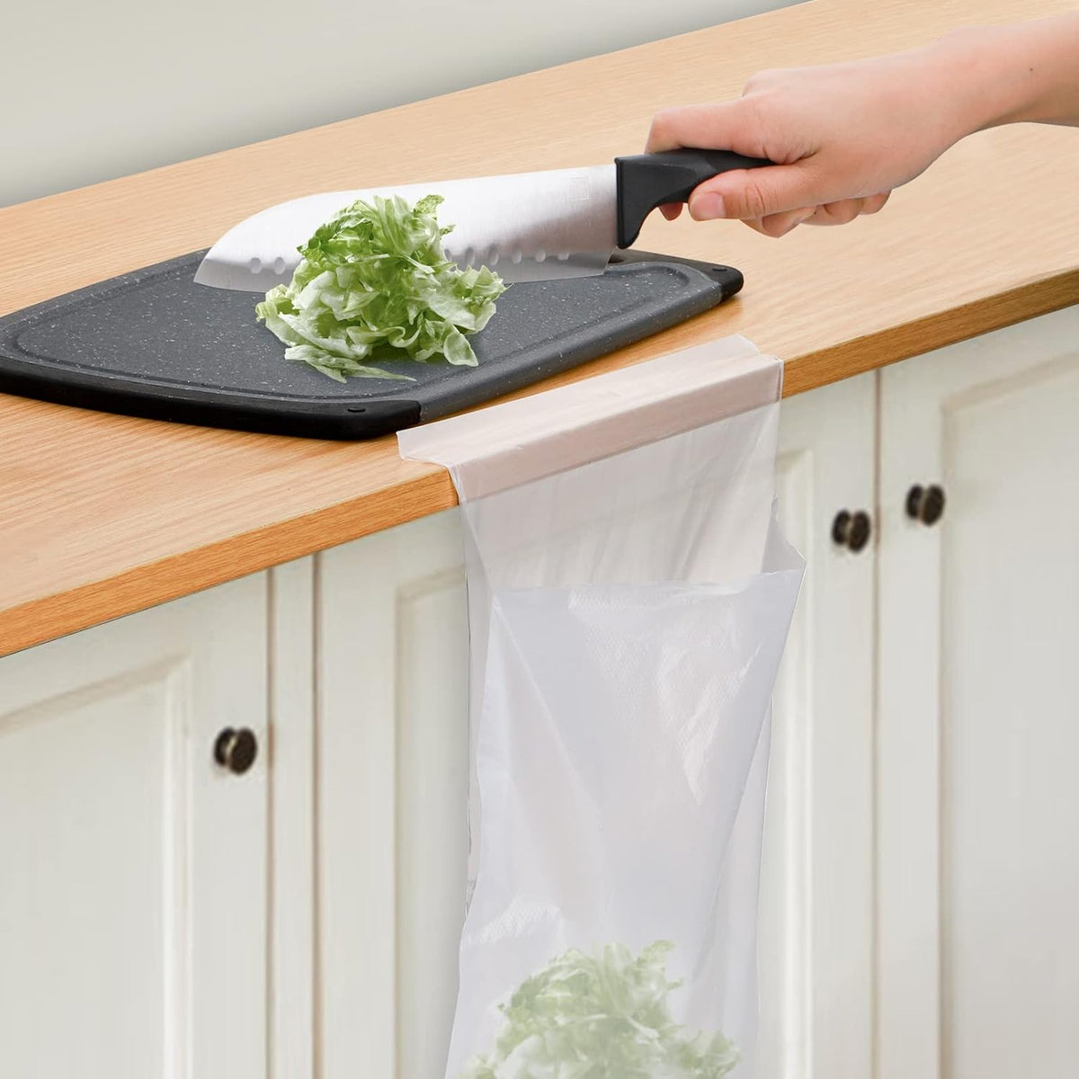 Hedume 200 PCS Car Garbage Bag, Easy Stick-On Disposable Auto Trash Bag, Car Vomit Bag, Waterproof Leakproof Large Capacity Portable Convenient, Suitable for Car, Kitchen, Travel, Camping, Office